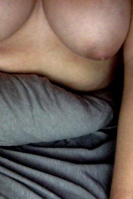 Amateur Selfies And Homemade Porn