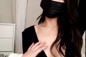 Beauty korean show her boob