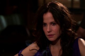 Mary-Louise Parker Spanking Plot In Weeds