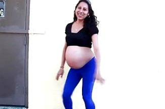 pregnant street-41 years old with second pregnancy